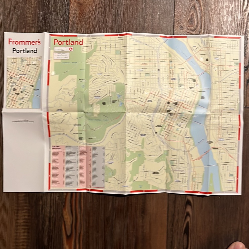Frommer’s Portland Oregon day by day with Map - Picture 5 of 5